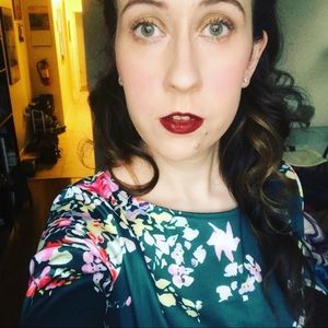 Meet your Posher, Emily